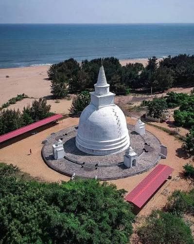 Muhudu Maha Viharaya near Pottuvil