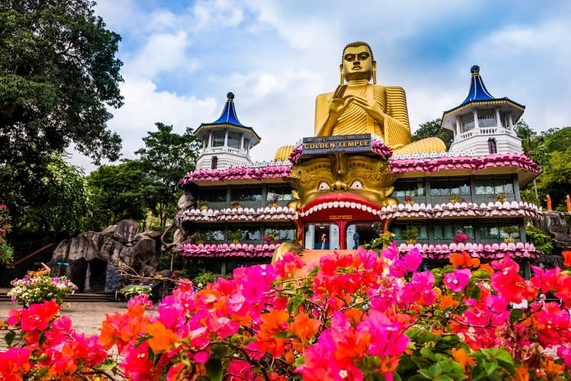 Golden Temple and cave temple complex near Dambulla