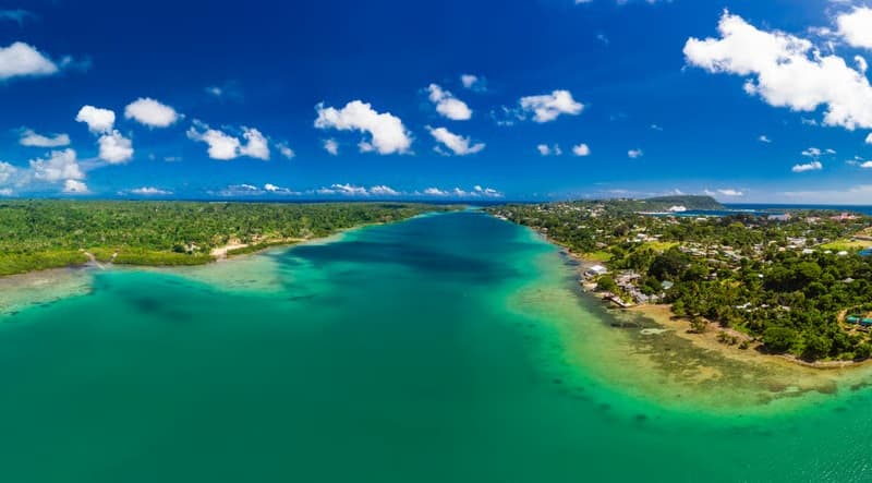 Calm tropical landscape around Tangalle Lagoon