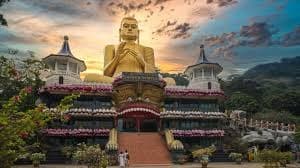 Colourful Golden Temple complex in Dambulla