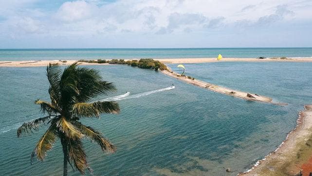 Quiet beach and Indian Ocean coastline in Kalpitiya